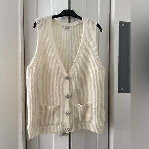 OXXO Fluffly Cream Sleeveless Cardigan Size 38
